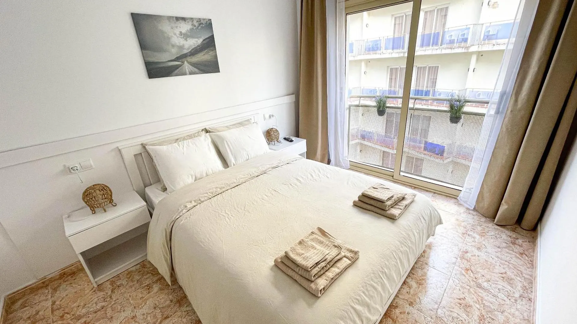 Red Apartment Lloret Lloret de Mar